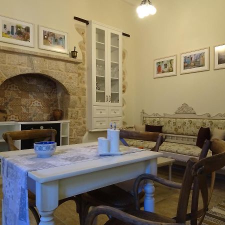 Muse Mese Villa Chalki Town Exterior foto